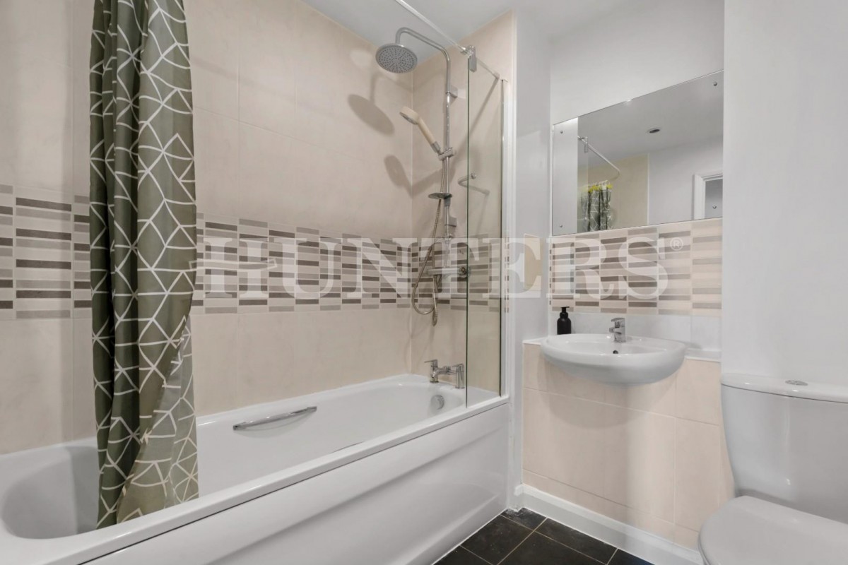 Coppermill Heights, London, N17