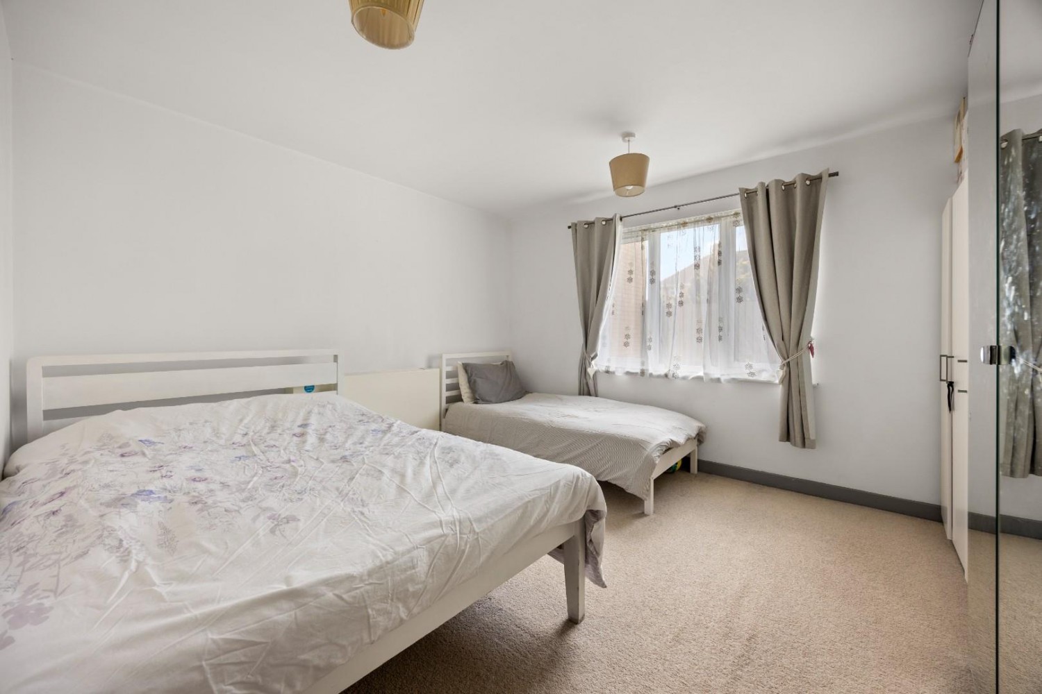 Finnegan Lodge, 39 Varcoe Gardens, Hayes