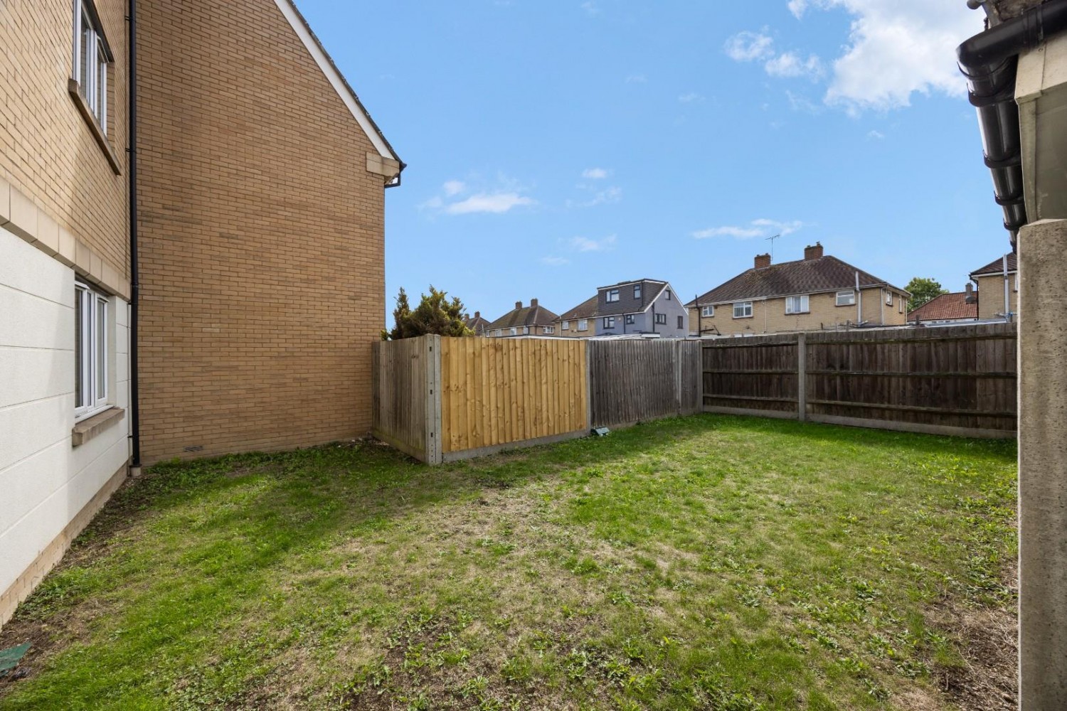 Finnegan Lodge, 39 Varcoe Gardens, Hayes