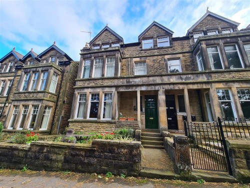 Flat 3, 36 Harlow Moor Drive, Harrogate, North Yorkshire