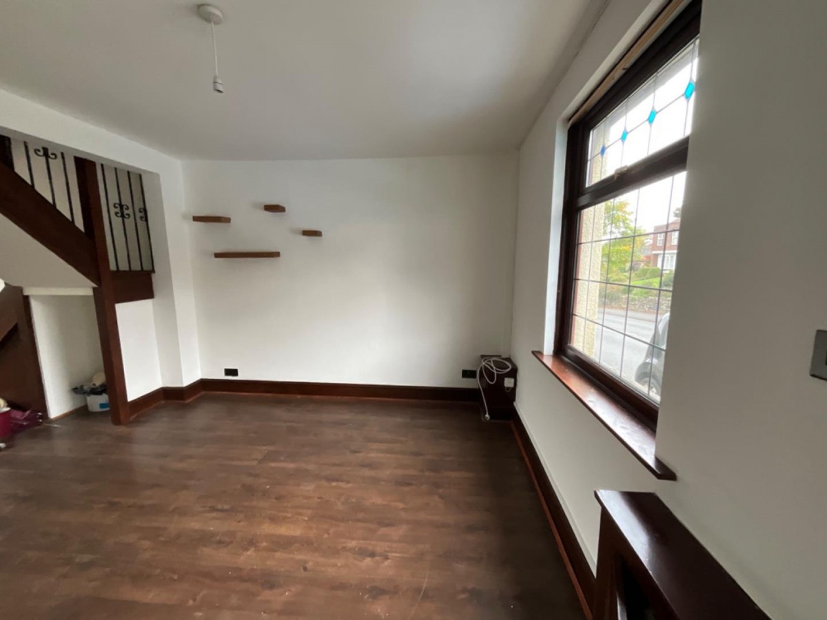 Huddersfield Road, Stalybridge