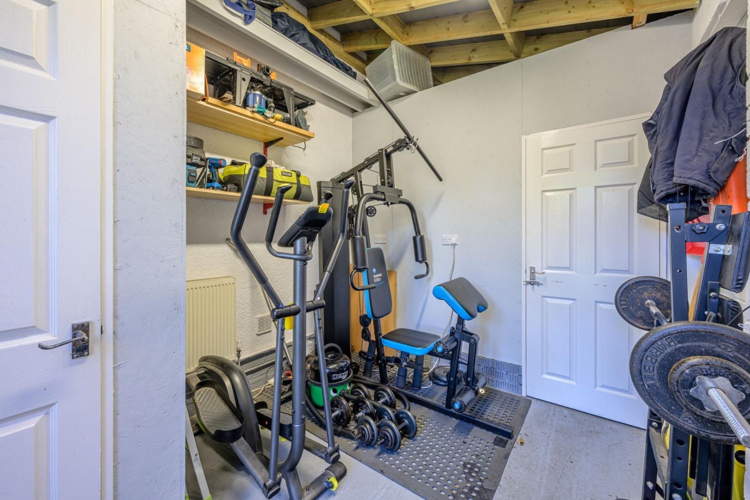 The Broadway, Dudley