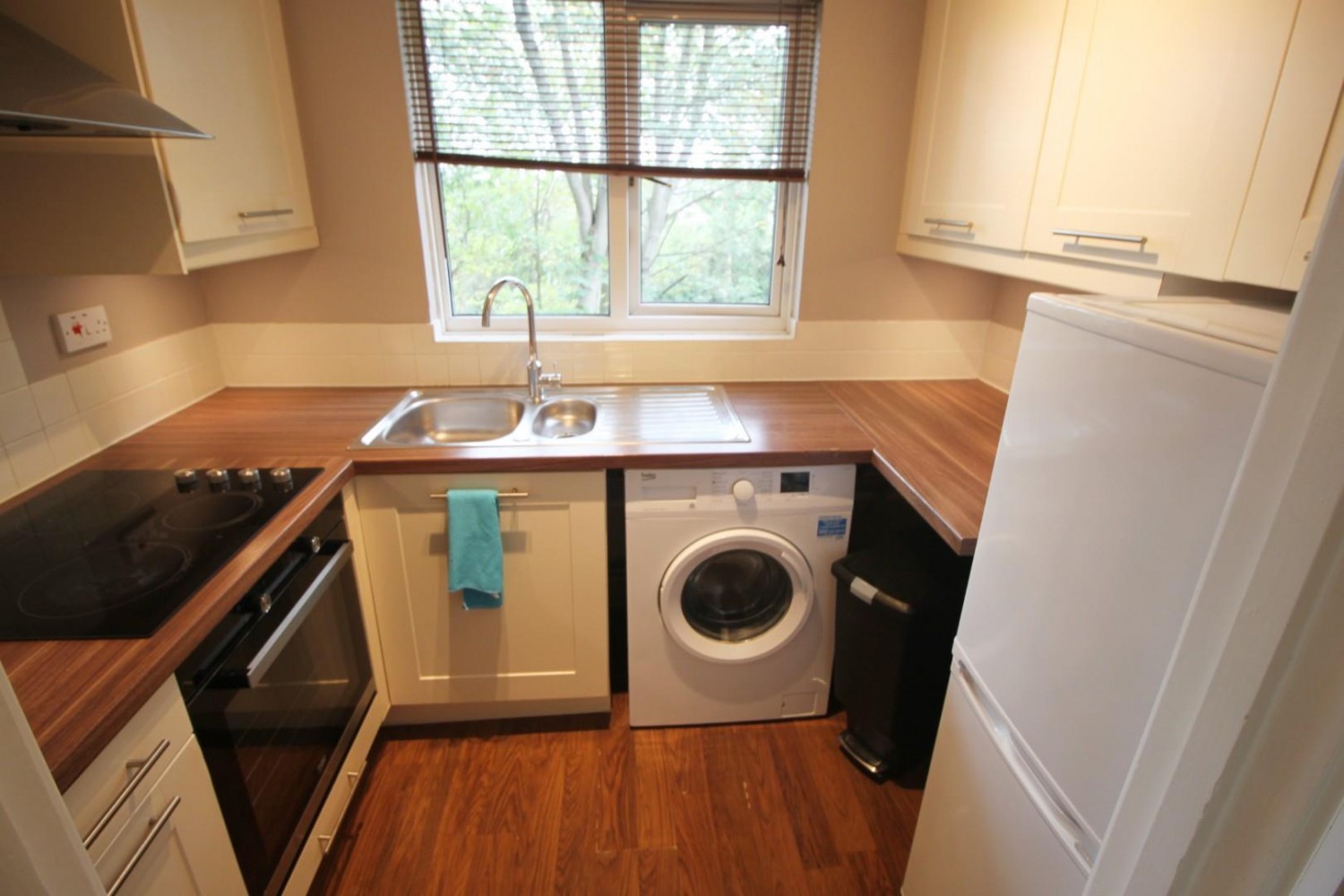 Bembridge, Netley Abbey, SO31 5PN
