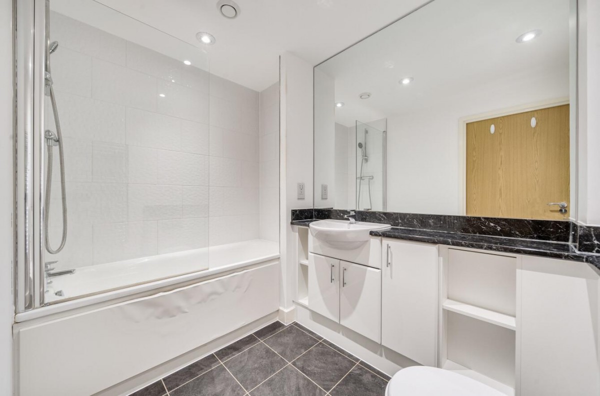 Venice Corte, Elmira Street, SE13 7FQ