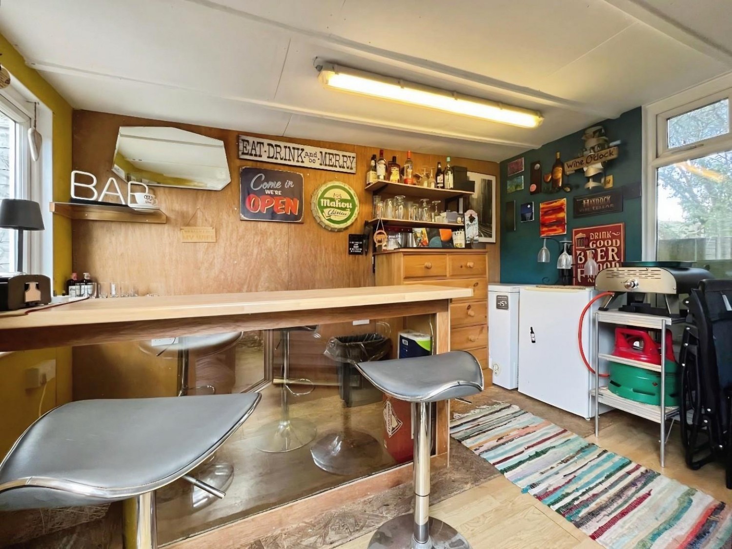 Whitfeld Road, Ashford