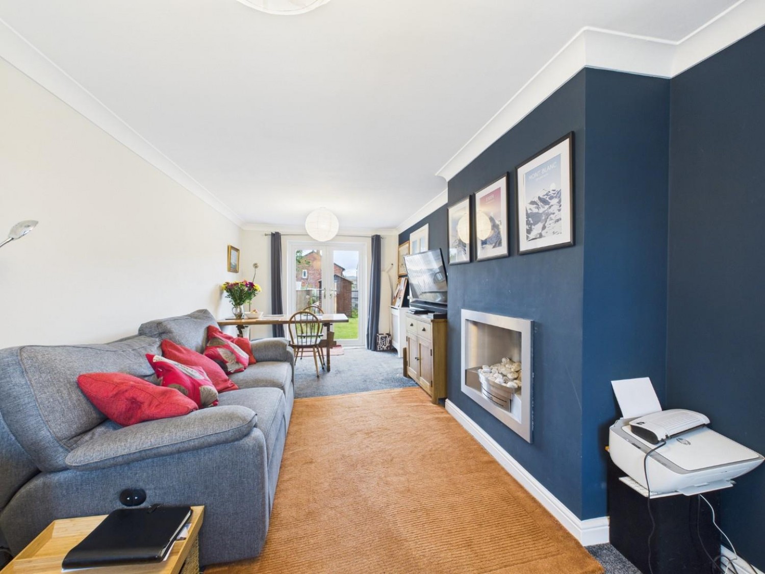 Airedale Avenue, Cottingley