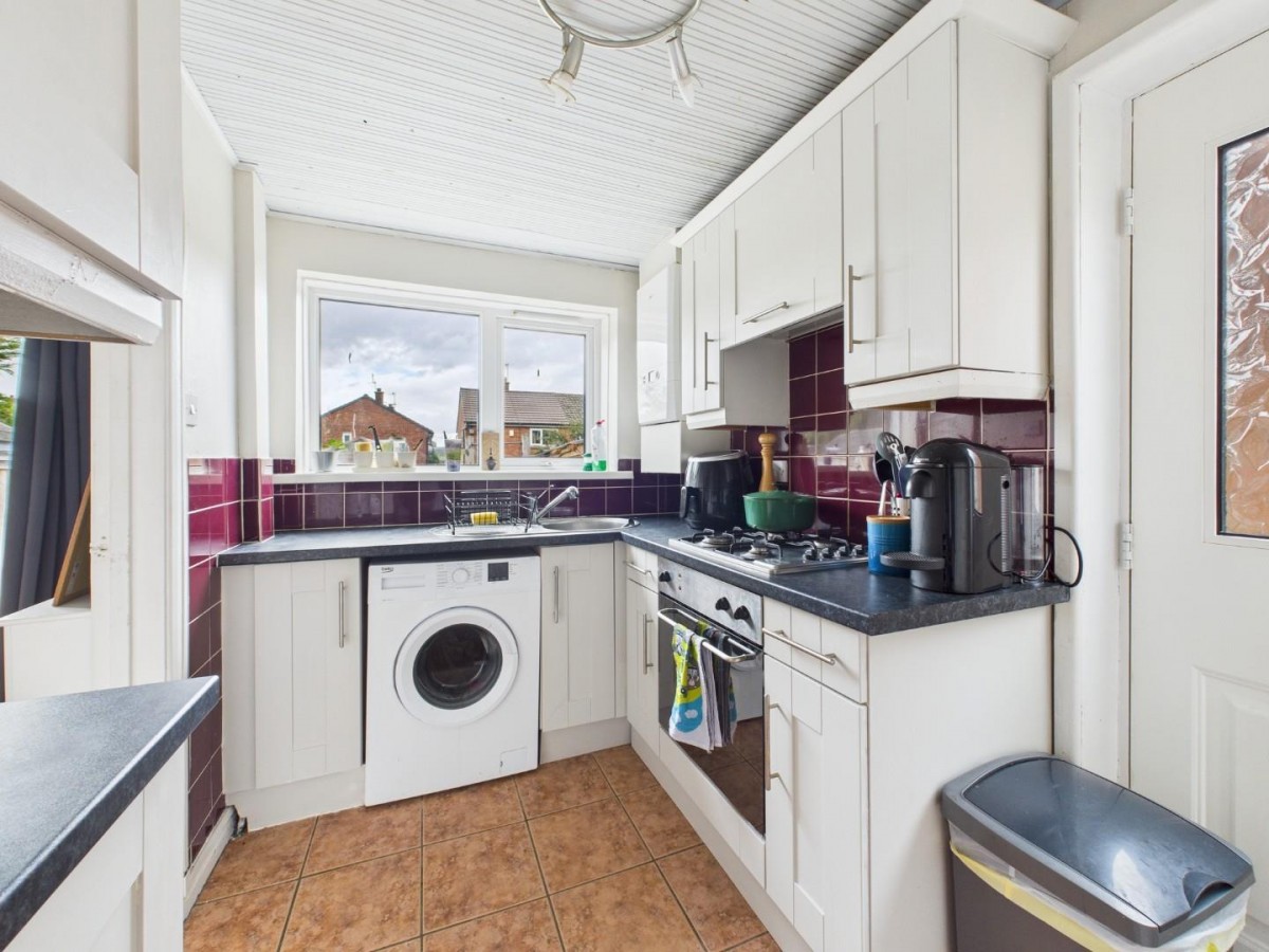 Airedale Avenue, Cottingley