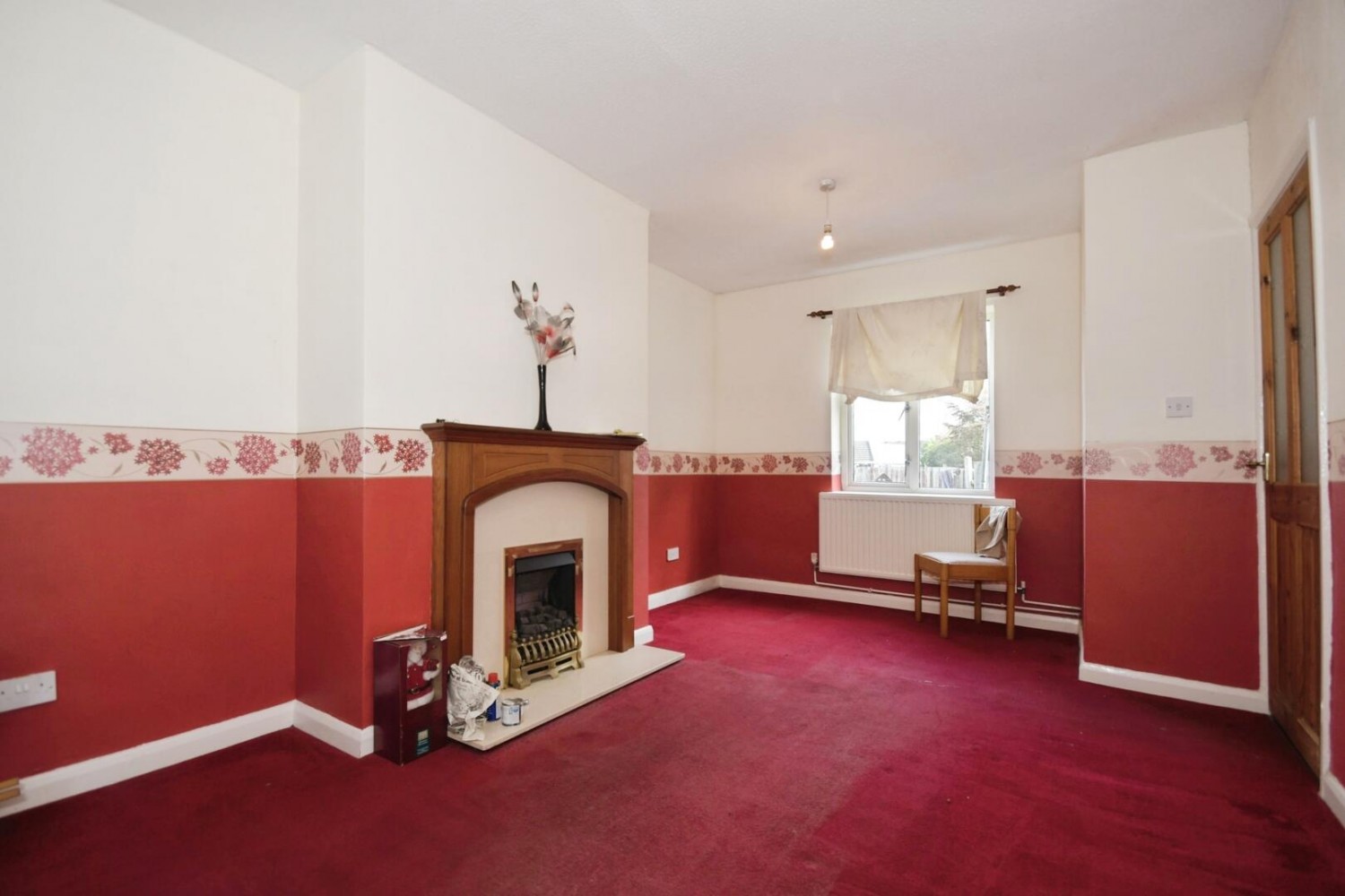 Birdholme Crescent, Birdholme, Chesterfield, S40 2TQ