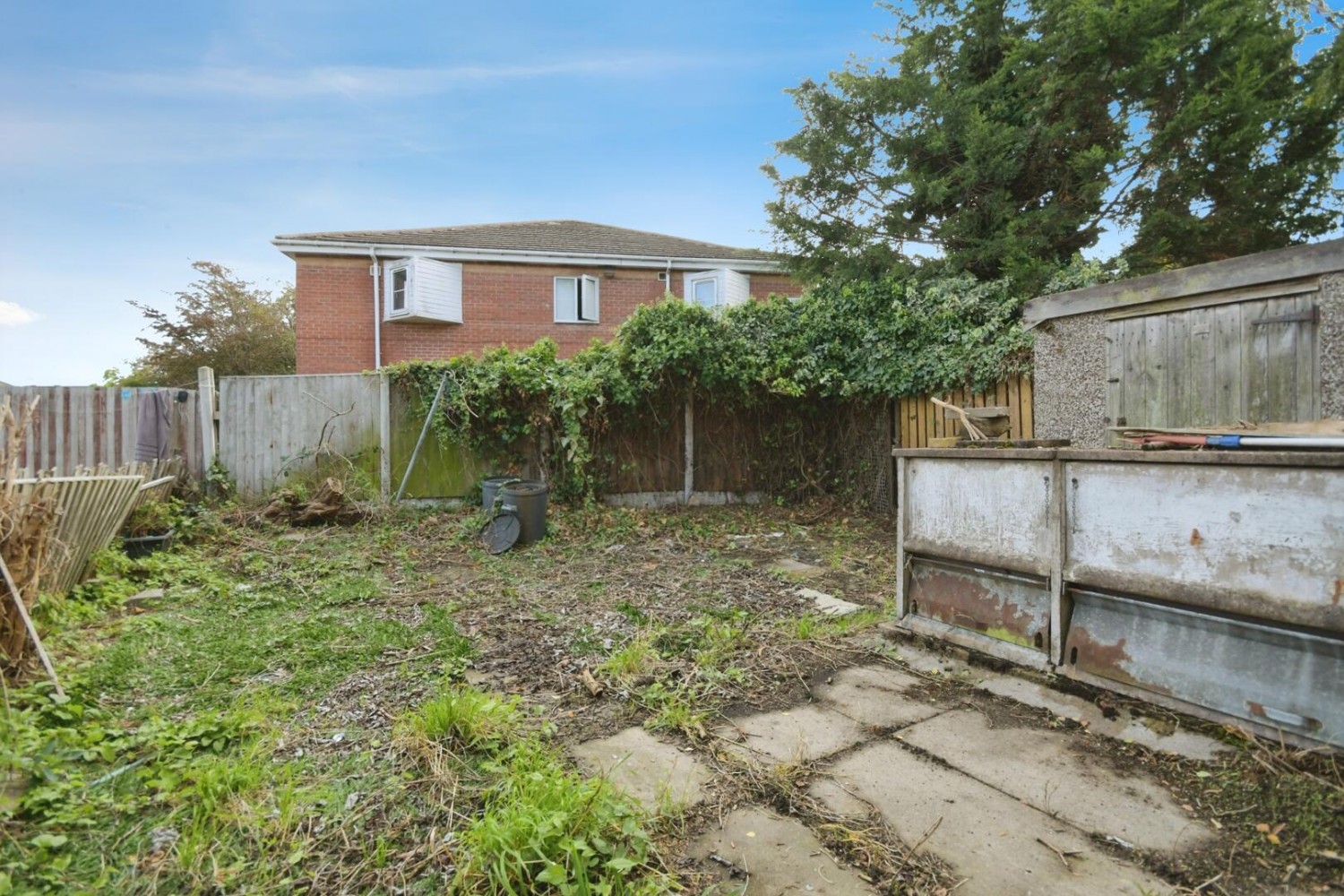 Birdholme Crescent, Birdholme, Chesterfield, S40 2TQ