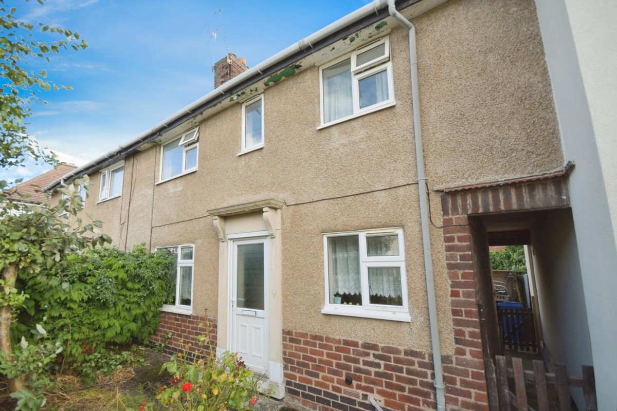 Birdholme Crescent, Birdholme, Chesterfield, S40 2TQ