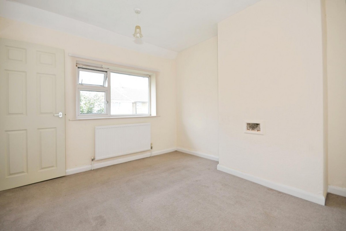 Birdholme Crescent, Birdholme, Chesterfield, S40 2TQ