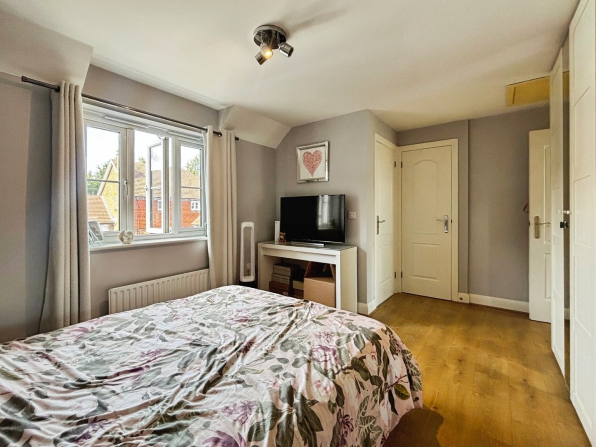 Green Fields Lane, Ashford