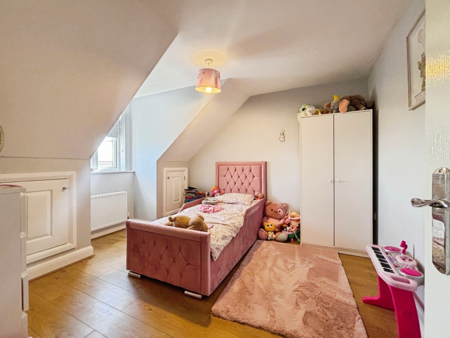 Green Fields Lane, Ashford