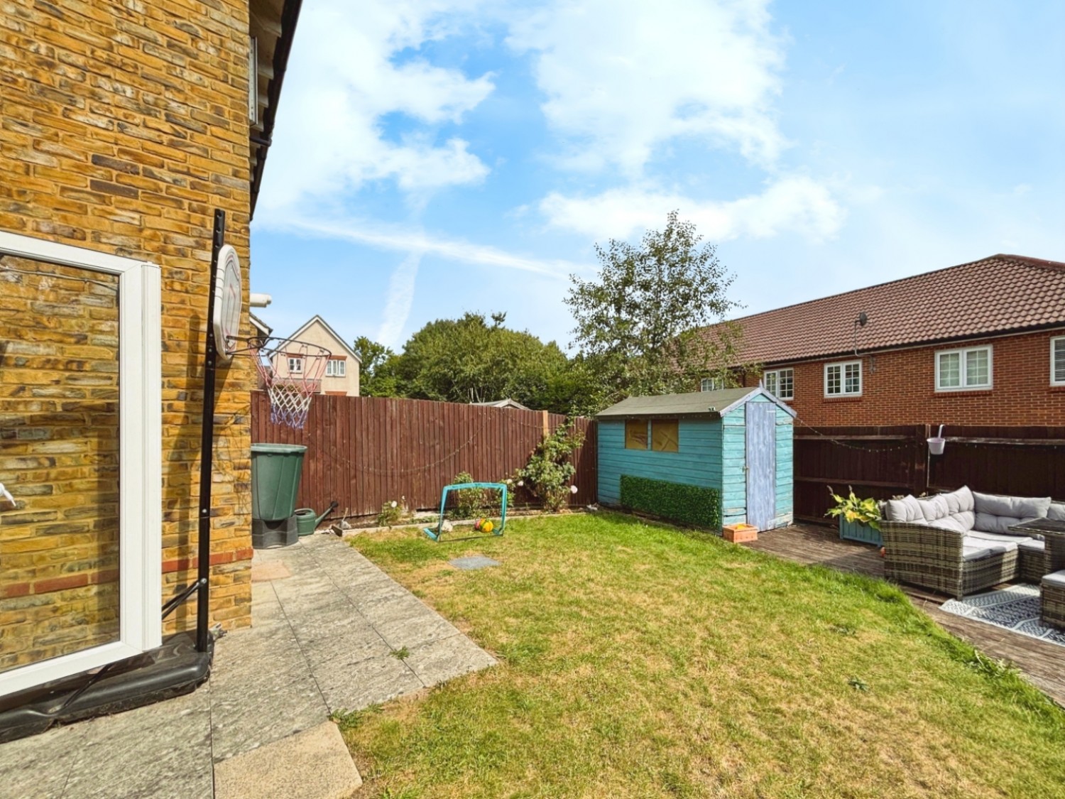 Green Fields Lane, Ashford