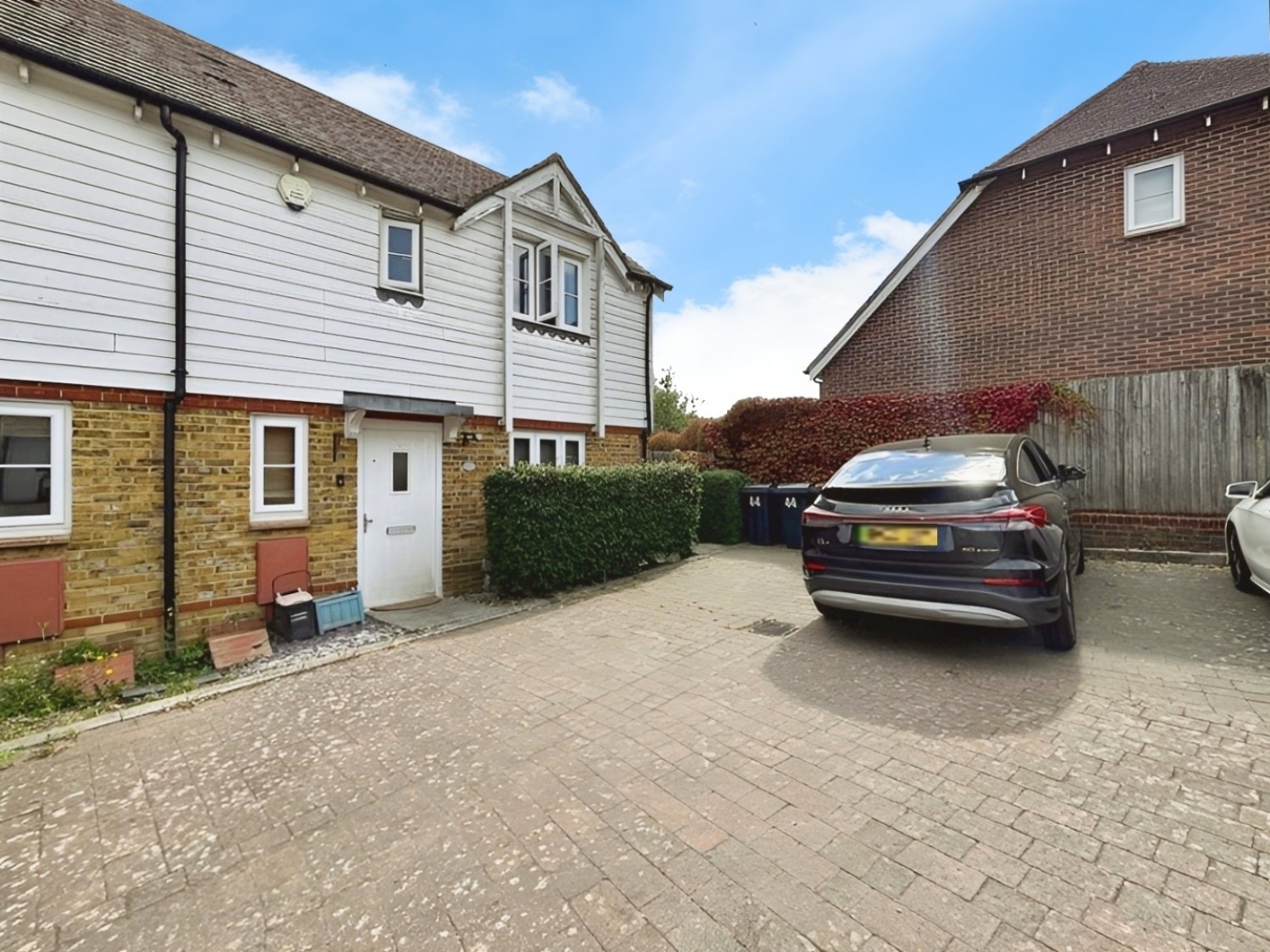 Green Fields Lane, Ashford