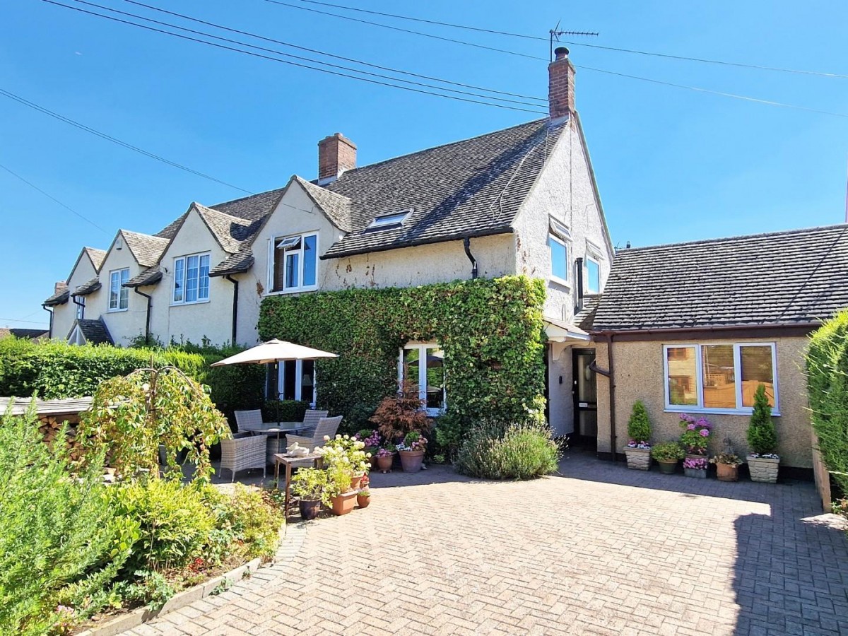 Bignell View, Chesterton, Bicester