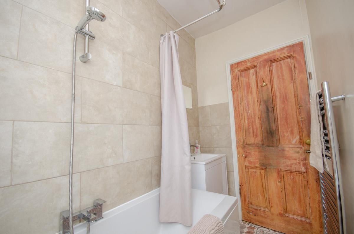 Victoria Parade, Redfield, Bristol BS5 9DZ