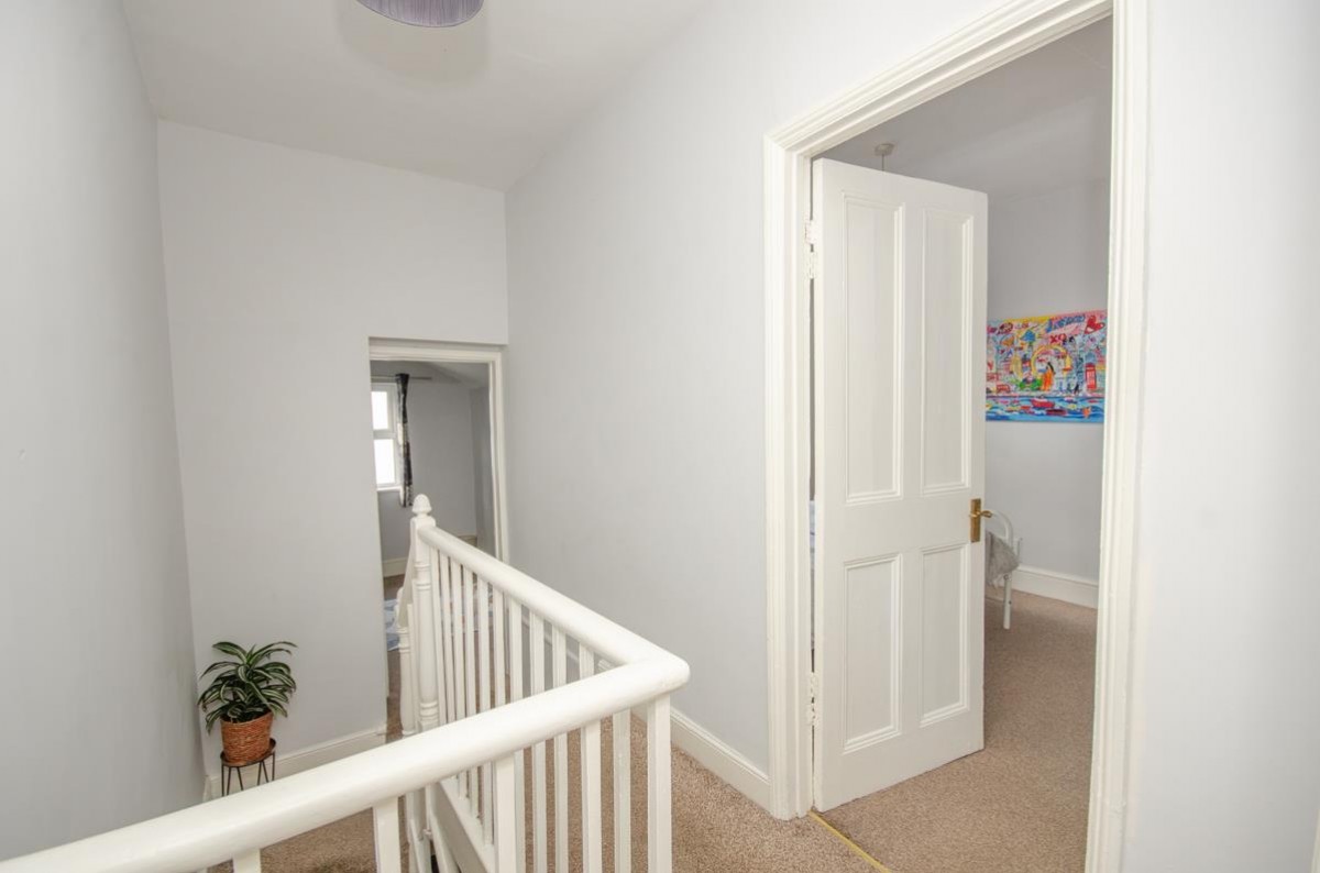 Victoria Parade, Redfield, Bristol BS5 9DZ