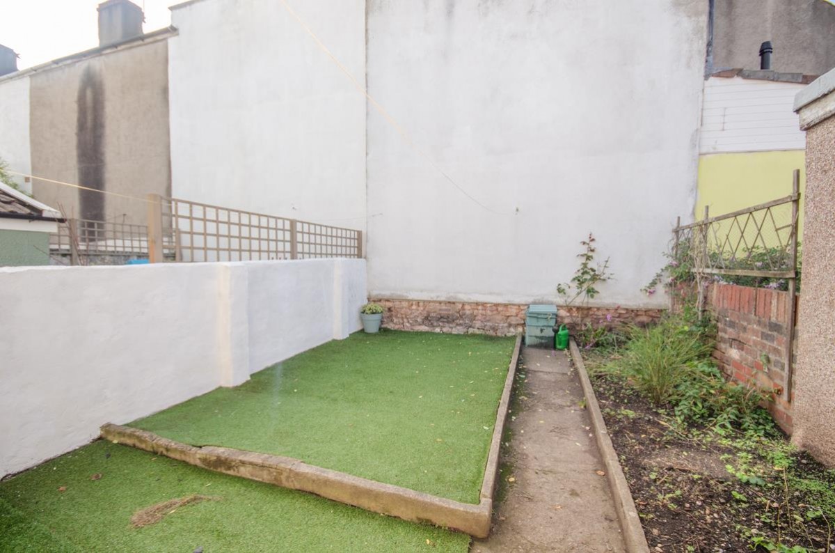 Victoria Parade, Redfield, Bristol BS5 9DZ