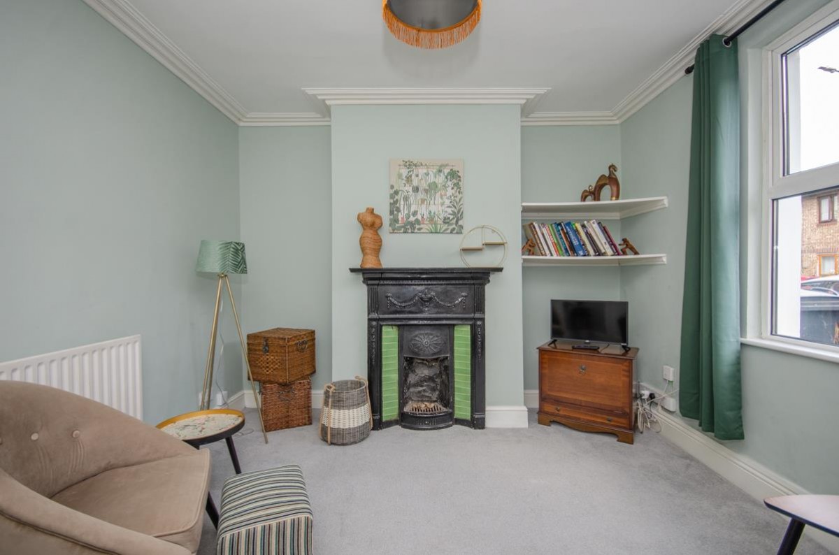 Victoria Parade, Redfield, Bristol BS5 9DZ