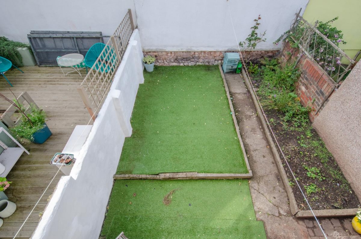 Victoria Parade, Redfield, Bristol BS5 9DZ