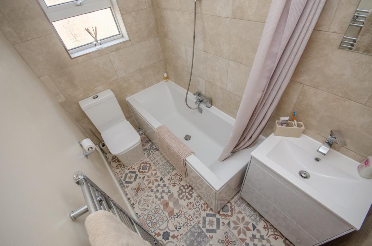 Victoria Parade, Redfield, Bristol BS5 9DZ