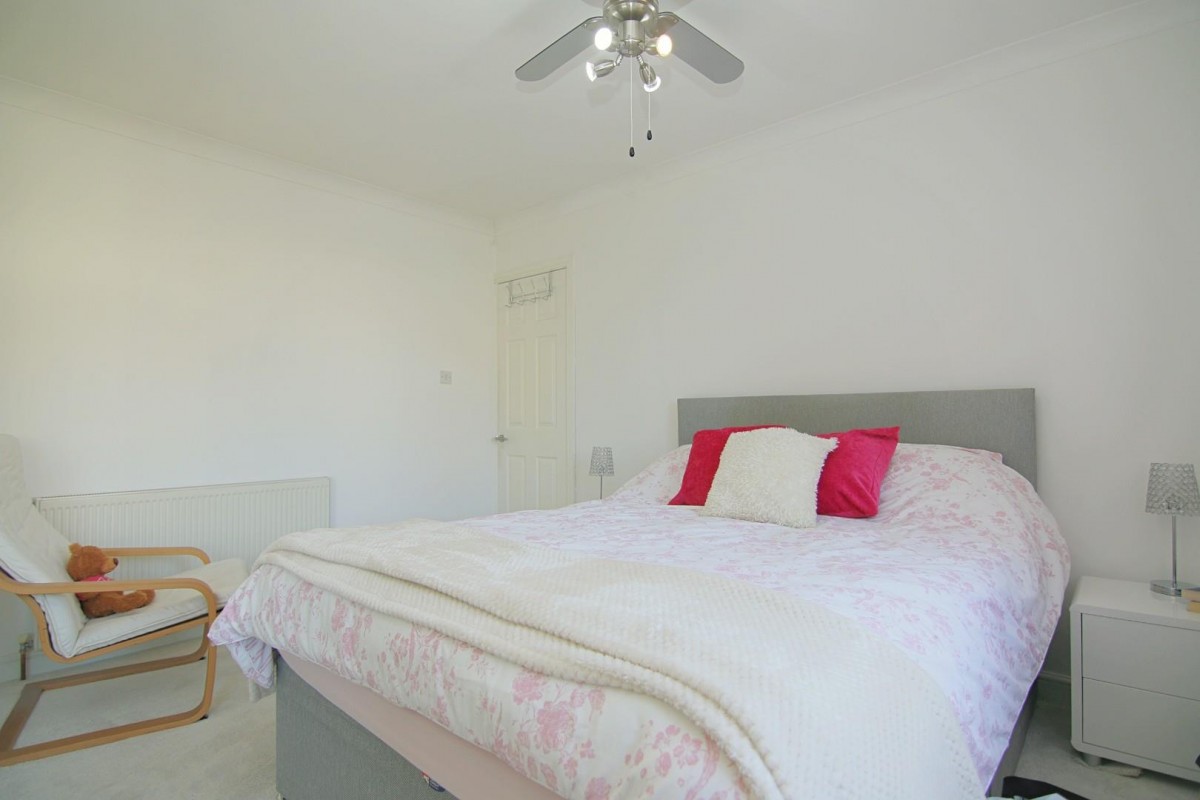 The Fairway, Stanningley