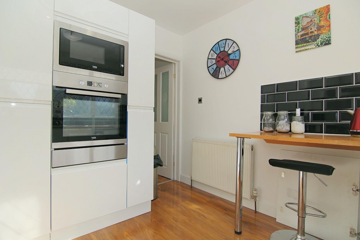 The Fairway, Stanningley