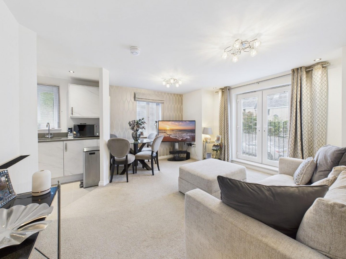 Redbrook Way, Bradford, West Yorkshire