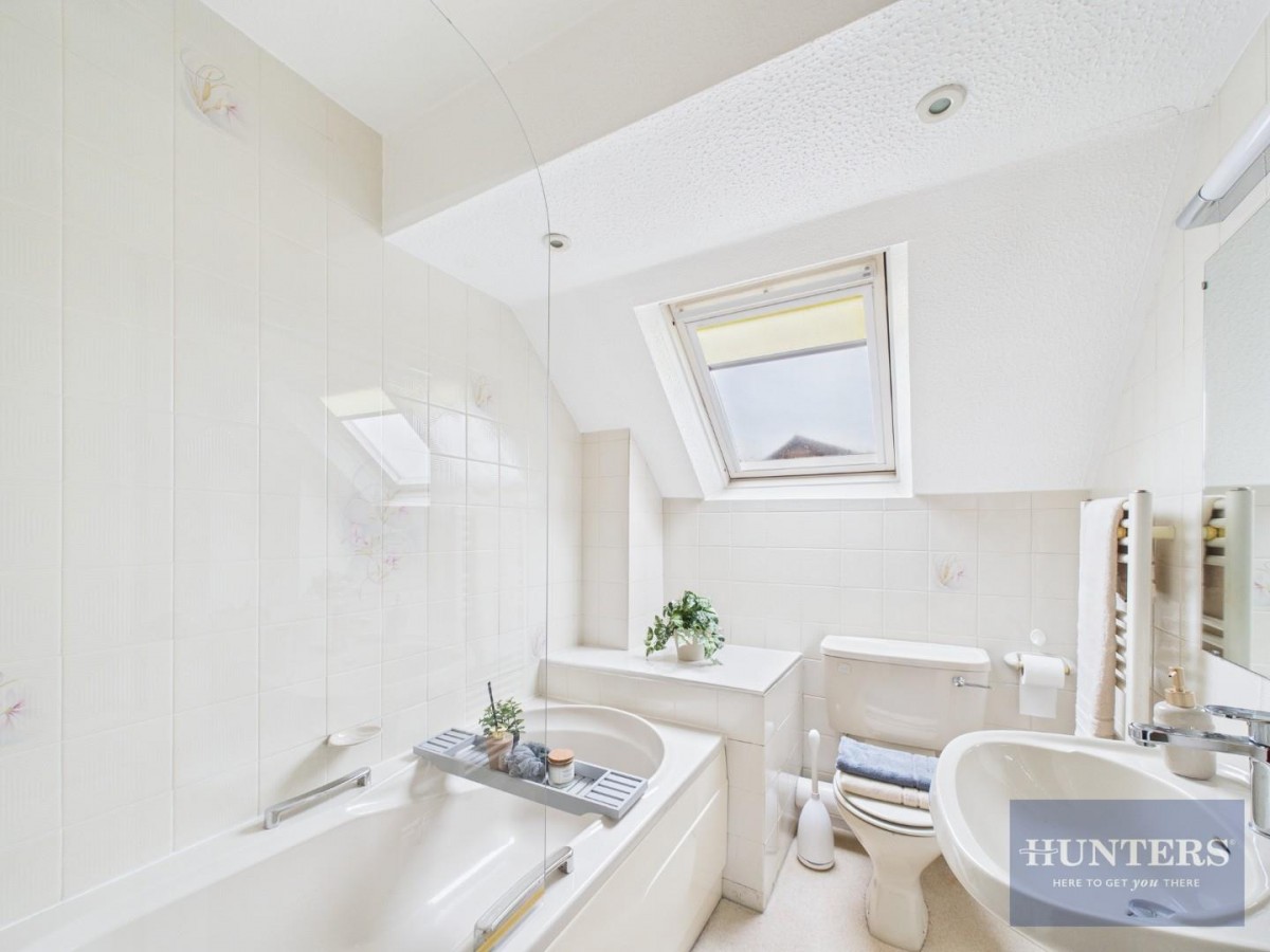 Aldershaw Close, Up Hatherley