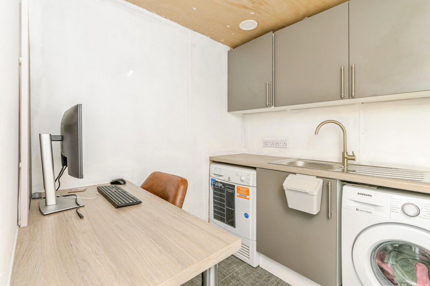 Whitnash Close, Balsall Common