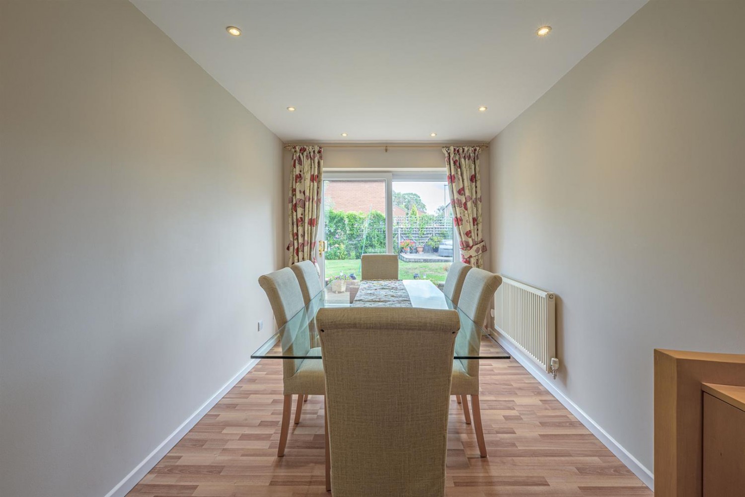 Meadfoot Drive, Kingswinford, DY6 9DB