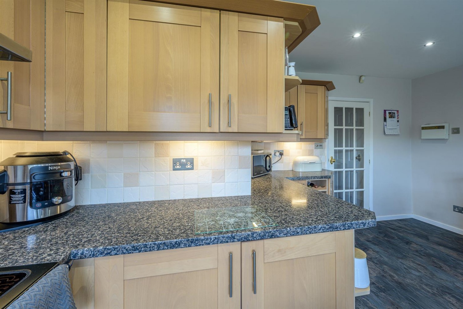 Meadfoot Drive, Kingswinford, DY6 9DB