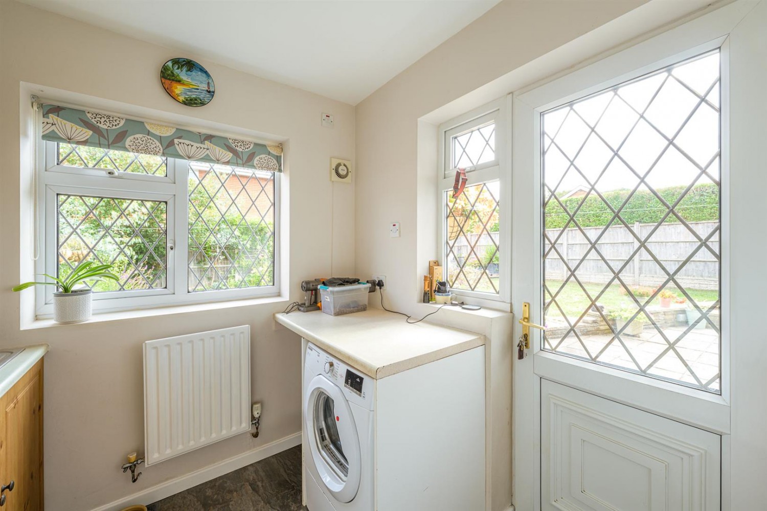 Meadfoot Drive, Kingswinford, DY6 9DB