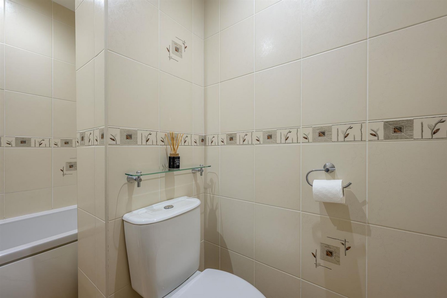 Meadfoot Drive, Kingswinford, DY6 9DB