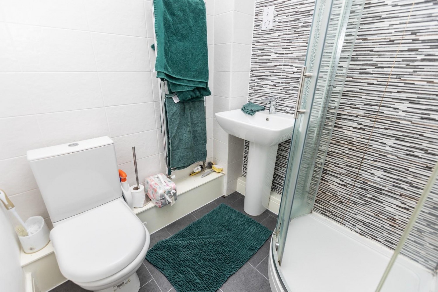 Springfield Court, Wakefield, WF3 3GB