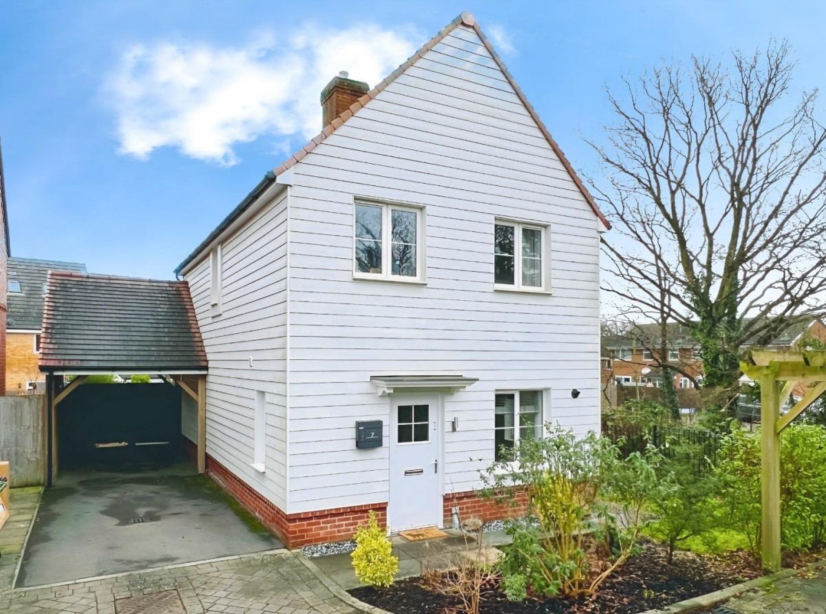 3 Bedroom Detached, Repton Park