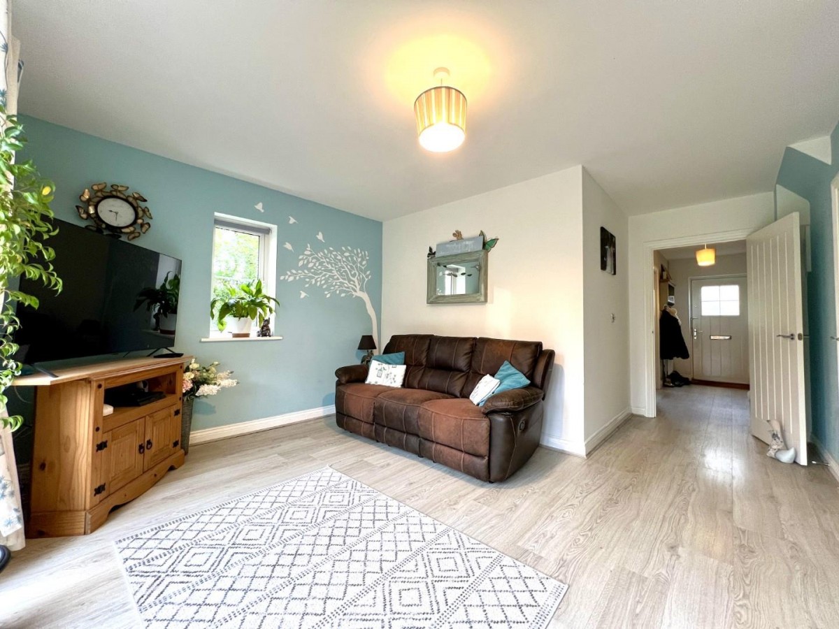 3 Bedroom Detached, Repton Park