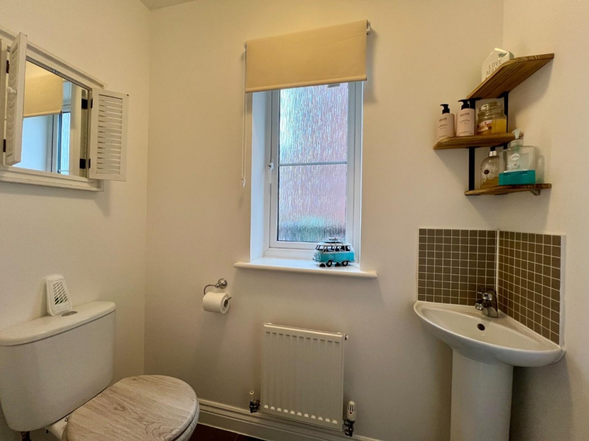 3 Bedroom Detached, Repton Park