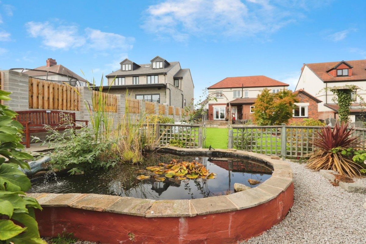 Park View Road, Chapeltown, Sheffield