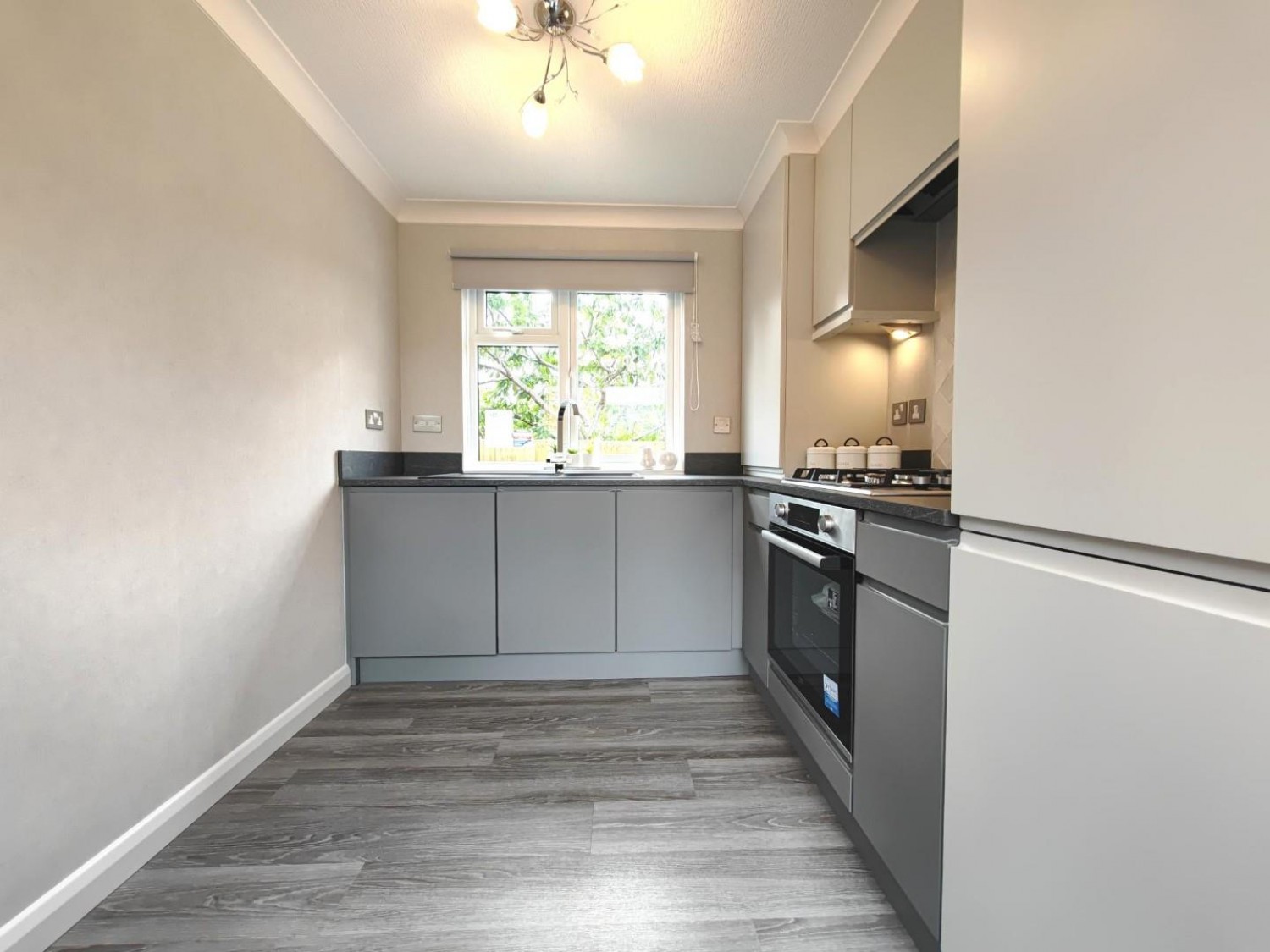 Wellington Road, Sandhurst