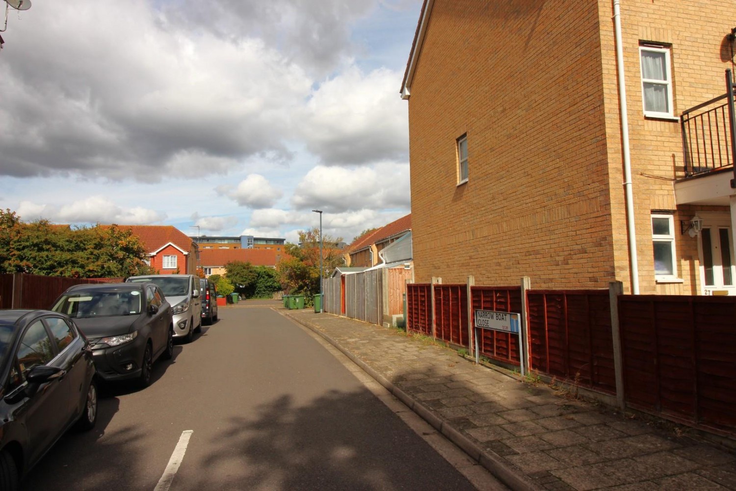 Narrowboat Close, Thamesmead, London, SE28 0HZ