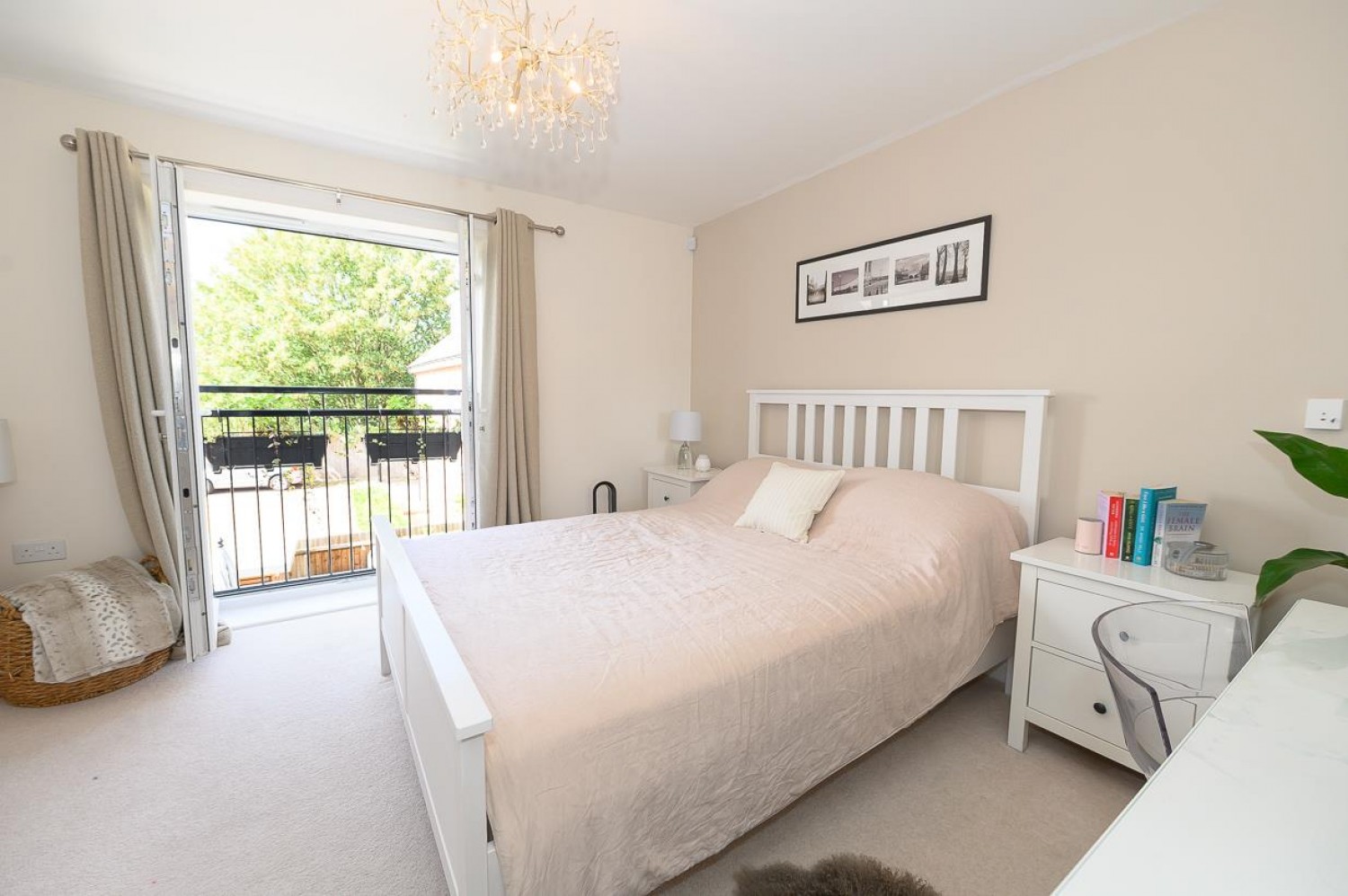 Richmond Grove, Mangotsfield, Bristol, BS16 9AN