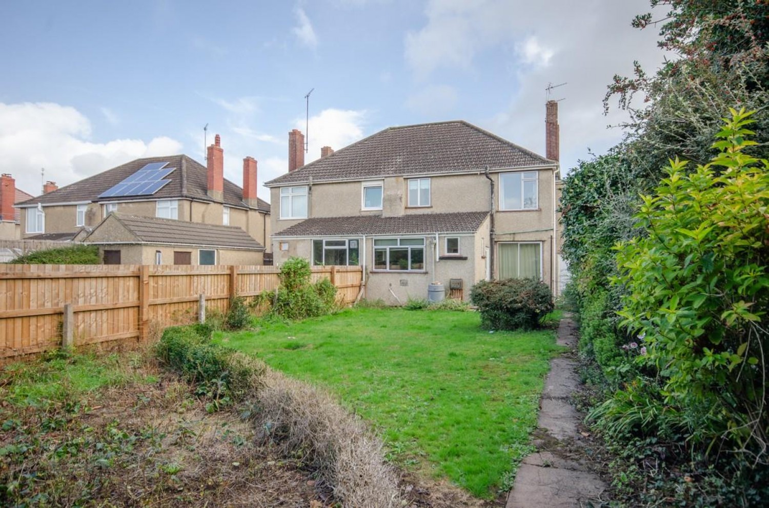 Oakdale Close, Downend, Bristol, BS16 6EE