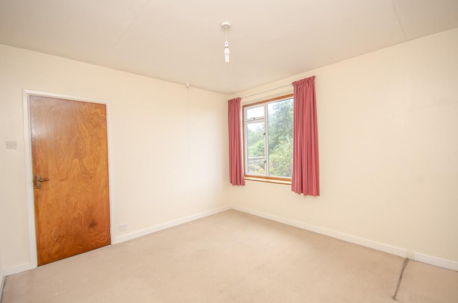 Oakdale Close, Downend, Bristol, BS16 6EE