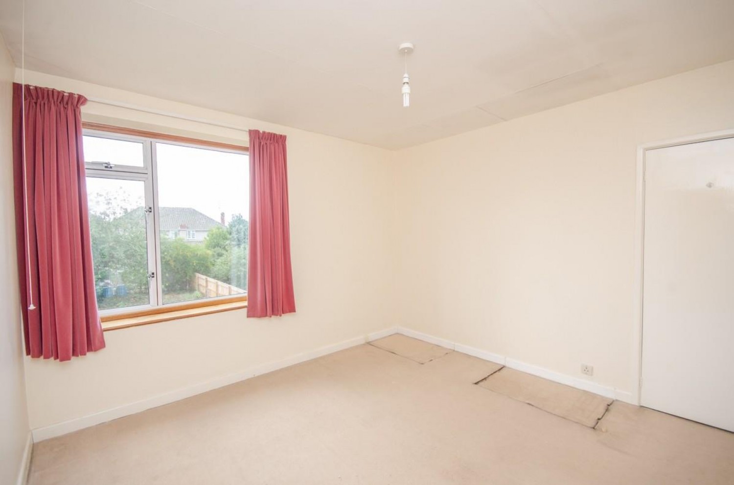 Oakdale Close, Downend, Bristol, BS16 6EE