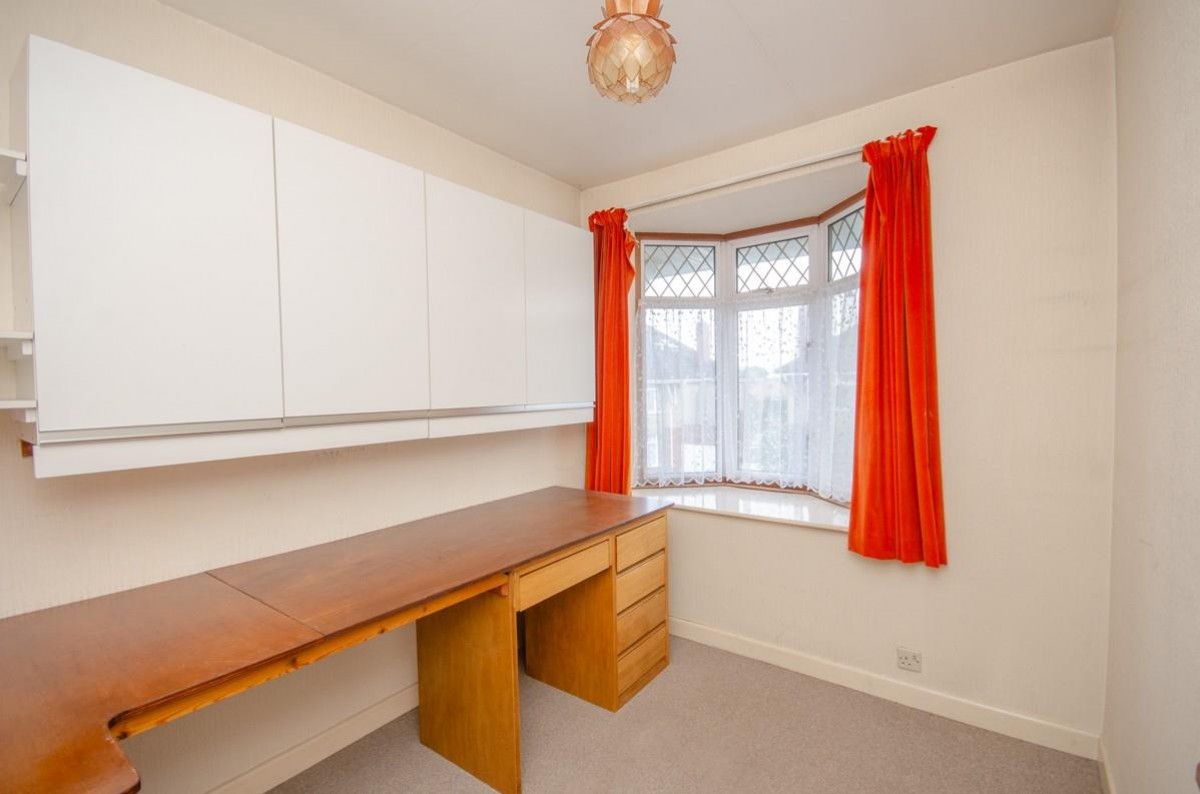 Oakdale Close, Downend, Bristol, BS16 6EE