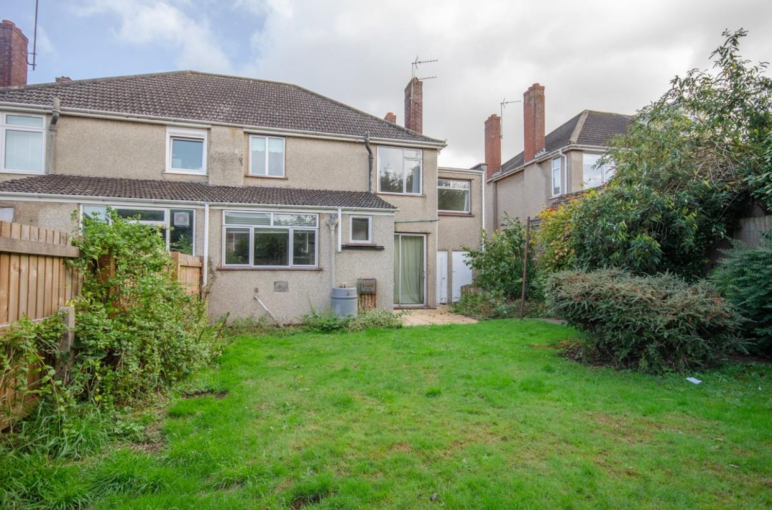 Oakdale Close, Downend, Bristol, BS16 6EE