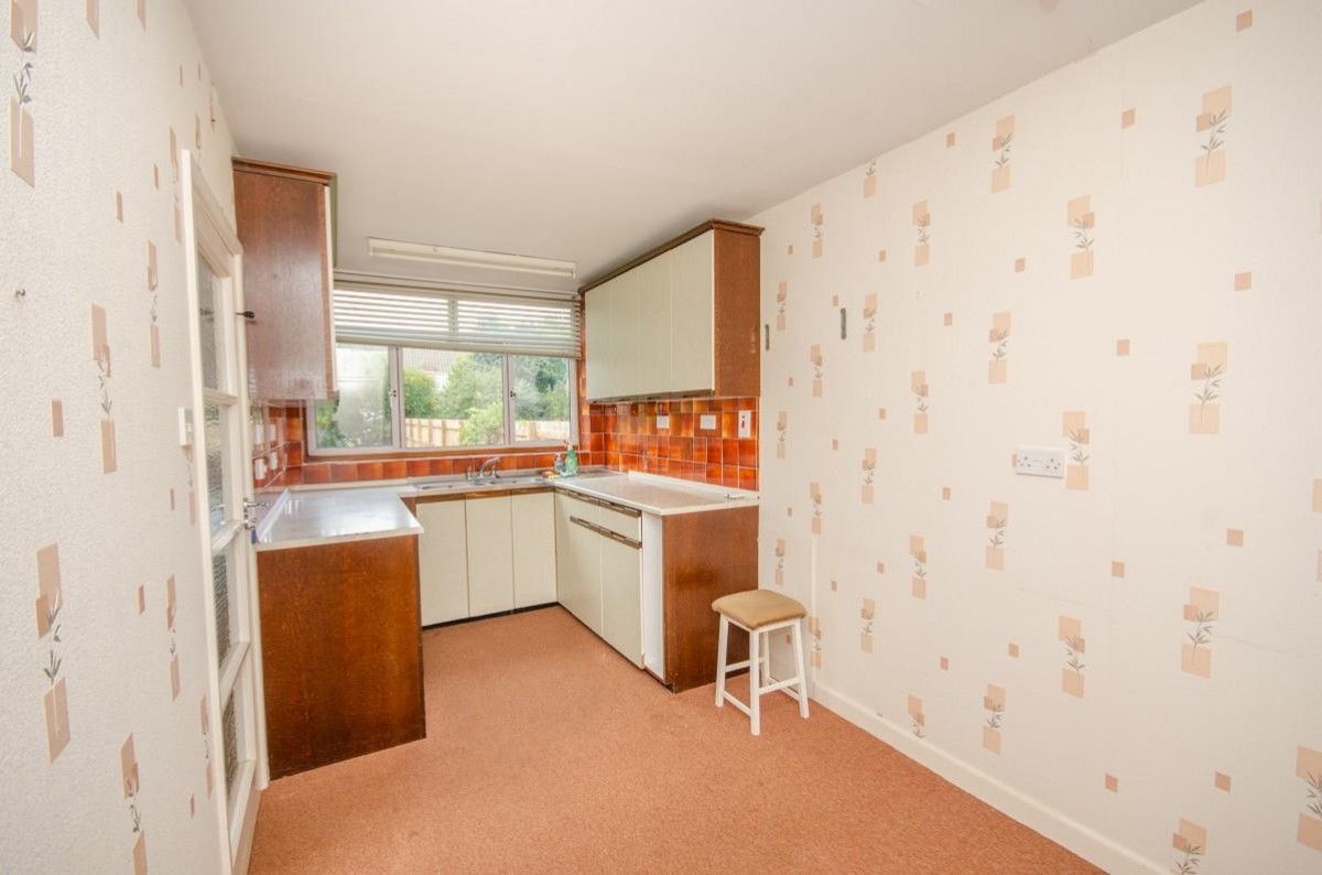 Oakdale Close, Downend, Bristol, BS16 6EE
