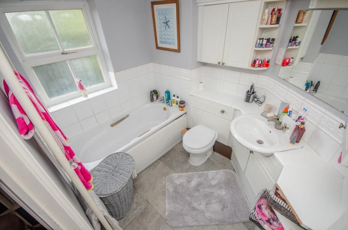 Heathfields, Downend, Bristol, BS16 6HT